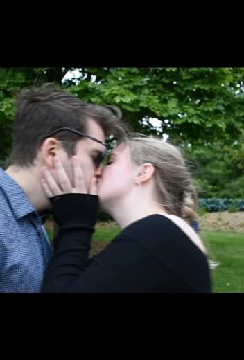 Нападение подземных людей. История любви КиноТак